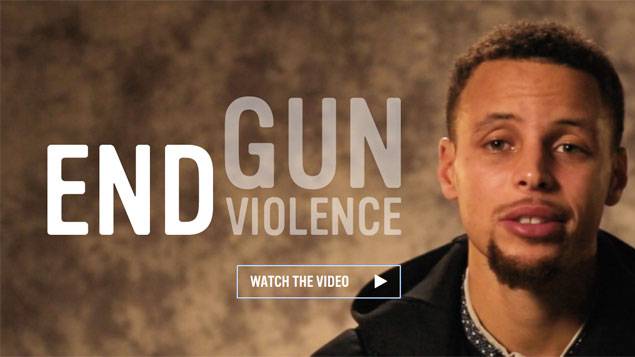 Etats-Unis : les stars de la NBA mouillent leur maillot contre la culture ancrée des armes à feu et ses déviances