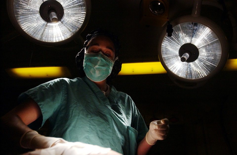 Andy Sandness : il hérite, via une greffe, du visage d’un donneur défunt, constituant une nouvelle prouesse chirurgicale
