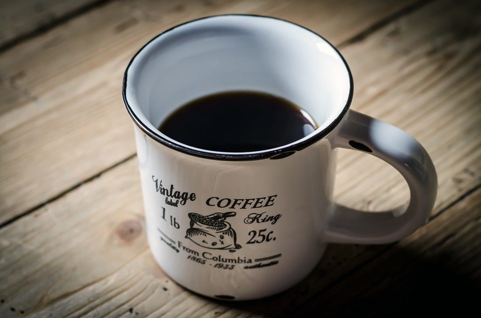 Café : une dose maximale de 4 tasses par jour pour en tirer les bénéfices et ne pas en subir les effets néfastes