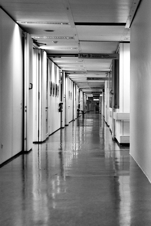 Couloir dun hôpital