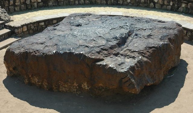 Une-météorite-640x373 Tragédie dans le Vaucluse : Une femme perd la vie en tentant de secourir un conducteur en détresse