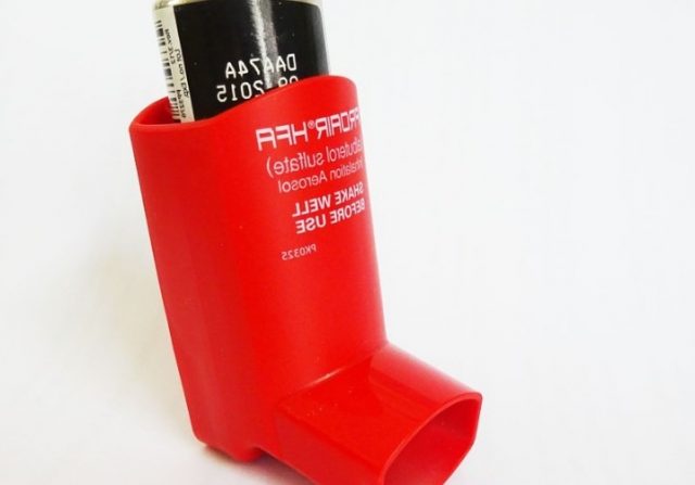 Asthme-640x447 YouTube : à Barcelone, deux avions frôlent la collision