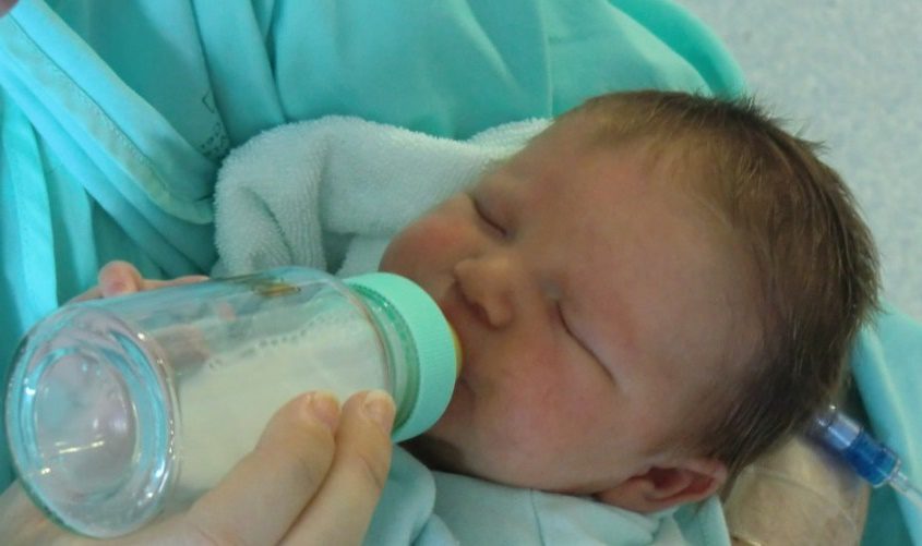 ANSM : la supplémentation en fluor est désormais réservée aux enfants de plus de 6 mois