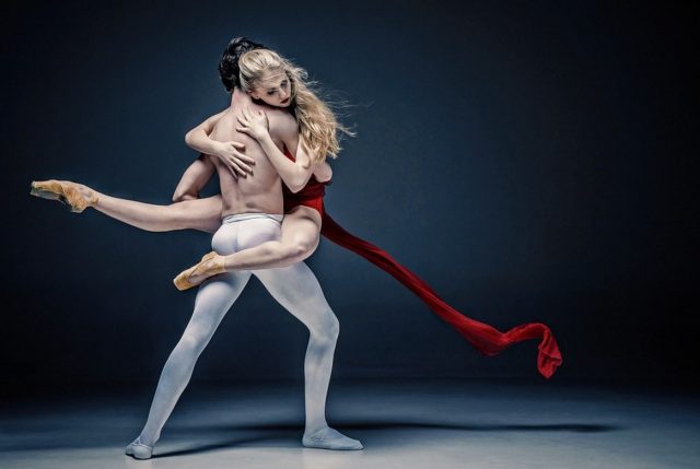 Danse-640x429 Comment prendre soin de la peau de bébé ?