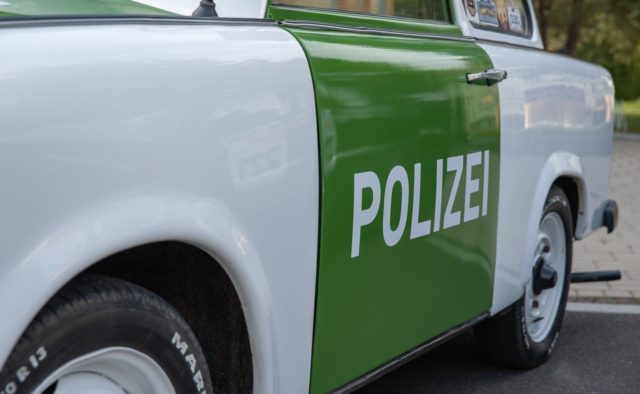 La-police-en-allemagne-640x394 Un rocher s'effondre en Haute-Savoie : tragédie et enquête sur l'éboulement ayant coûté la vie à deux personnes