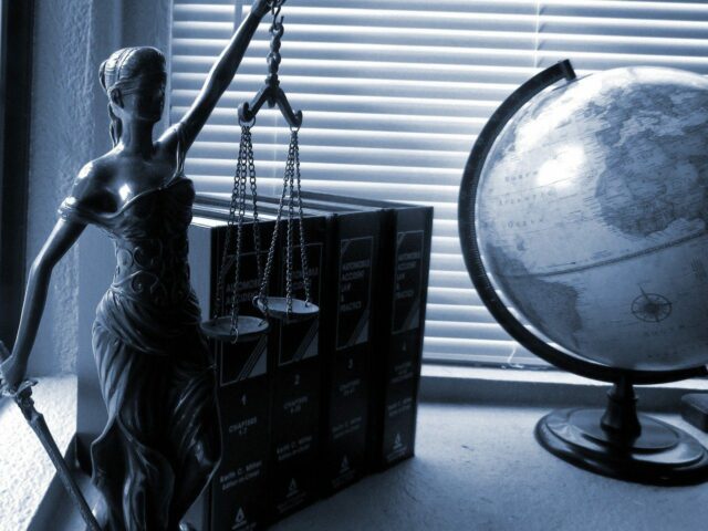 eviter-un-casier-judiciaire-grace-a-labsolution-640x480 Se laver les dents : un geste essentiel pour éviter un AVC
