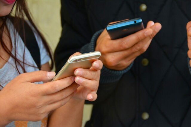 forfaits-mobile-sans-engagement-lavantage-de-la-liberte-640x427 Monaco Telecom : la 4G++ débarque avec des débits surprenants