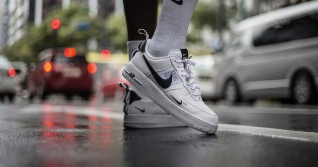 les-chaussures-nike-ne-se-demodent-jamais-alors-verifiez-lesquels-choisir-et-comment-les-porter-640x337 Shein dans le viseur : comment le gouvernement a durci le ton face au géant de la mode