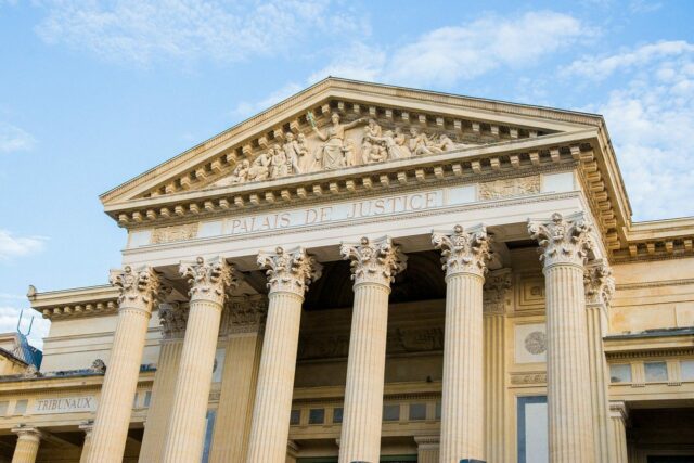 se-representer-soi-meme-devant-les-tribunaux-une-bonne-idee-640x427 AVC : l'enjeu de la récupération motrice est remporté autant par la récente réalité virtuelle que par des jeux plus traditionnels