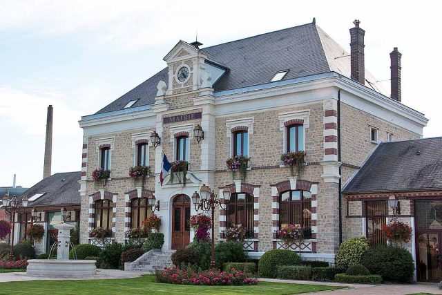 Bagneaux-sur-Loing-640x427 Un thermomètre avec 3 couleurs pour prendre la température du bébé