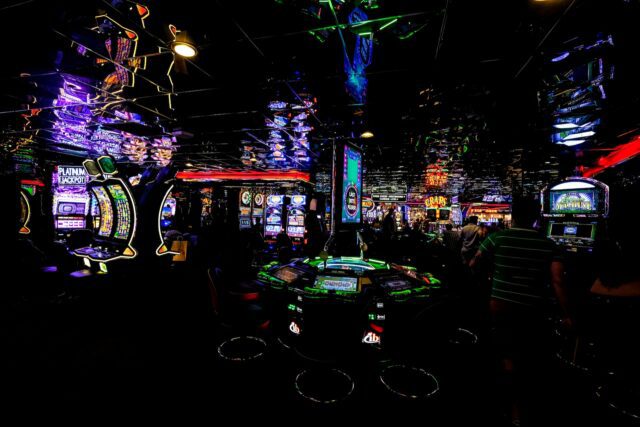 crypto-casino-640x427 L’interdiction de fumer dans les lieux publics s'avère être positive sur la santé des non-fumeurs