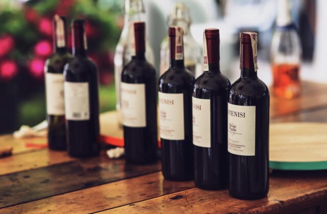 snob-du-vin--640x419 Vers la fin des œufs de batterie : focus sur les acteurs impliqués