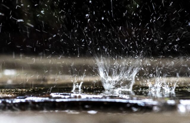 vacances-toussaint-pluie-640x414 Greffe de cheveux : un incroyable exploit sur une patiente scalpée