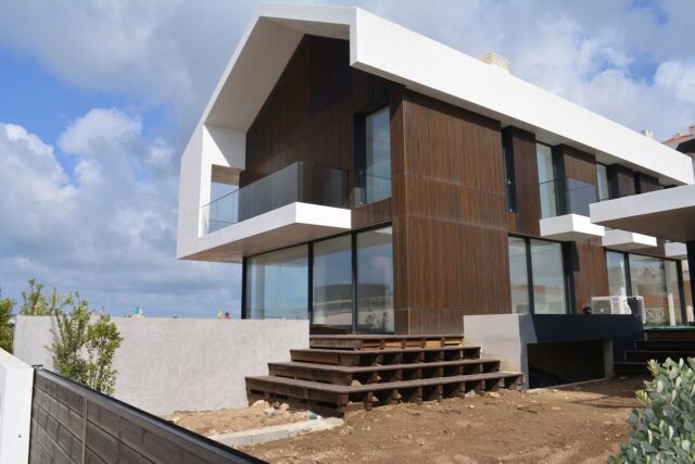 97f7ac9209049593cacfb406a77b8830_html_5d84409249b078d9-640x427 Le papier peint comme solution de relooking rapide : astuces et idées