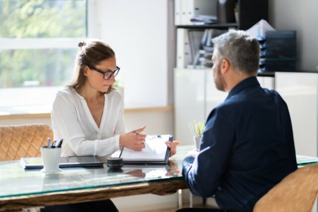 aide-financiere-640x427 Twitter : un gouvernement espionne leur compte, une alerte inédite leur est envoyée