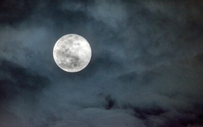 Pleine lune 24 février 2024 : ce qui vous attend avec la Lune des Neiges
