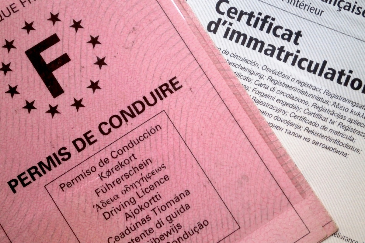 permis de conduire à garder