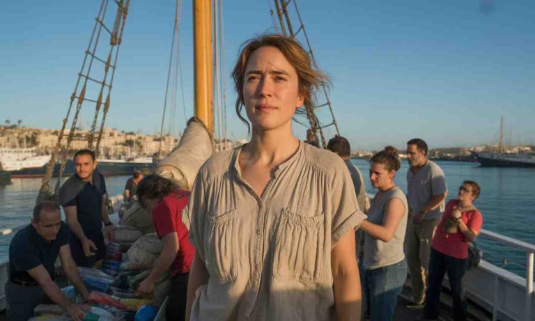 L actrice Fran aise Ad le Haenel S engage Aux C t s De La Flottille l-actrice-fran-aise-ad-le-haenel-s-engage-aux-c-t-s-de-la-flottille