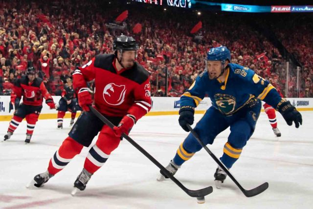 Analyse-et-Previsions-Gratuits-New-Jersey-Devils-face-aux-Florida-Panthers-–-NHL-–-16102025-–-PenseBet-640x427 Suivez en temps réel le match RB Leipzig contre VfB Stuttgart (Bundesliga 2025-2026) sur L'Équipe