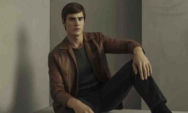 Jacob-Elordi-incarne-le-nouveau-film-artistique-de-Bottega-Veneta-realise-par-Duane-Michals-640x384 Les étoiles brillent au défilé Burberry lors de la Fashion Week de Londres : François Civil, Jonathan Bailey et Raye à l'honneur