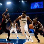 découvrez le programme du soir avec le match palpitant sixers vs heat à 19h00, suivi de la revanche électrisante du thunder. ne manquez rien du basket usa !