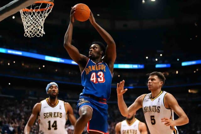 Mohamed-Diawara-eclaire-la-rencontre-face-aux-Pelicans-18-points-avec-un-exceptionnel-7-sur-9-au-tir-pour-les-Knicks-640x427 Brest contre RC Lens : Découvrez les compositions officielles des équipes - tribuna.com