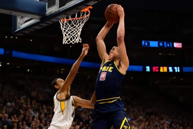 Denver-Nuggets-vs-Utah-Jazz-Analyse-et-pronostics-NBA-gratuits-pour-le-match-du-27-mars-2026-PenseBet-640x427 ATP Dubaï : Auger-Aliassime révèle comment Federer l'a inspiré et pourquoi Djokovic était sa vraie référence à ses débuts