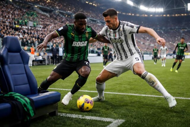 Juventus-vs-Sassuolo-en-Direct-Compositions-Officielles-devoilees-Boga-affronte-Pinamonti-Lauriente-absent-des-le-coup-denvoi-640x427 Xabi Alonso (Real Madrid) : « Kylian en route pour inscrire son nom au panthéon du club, à l'image de Cristiano Ronaldo » - Foot National