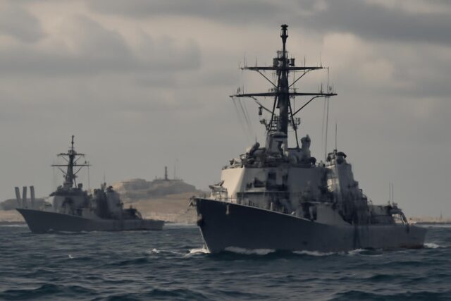 Les-Etats-Unis-ciblent-des-installations-militaires-sur-lile-iranienne-de-Kharg-annonce-un-responsable-americain-640x427 Médecins en grève : le bras de fer continuera jusqu’au 31/12