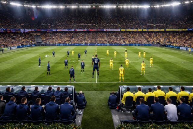 PSG-vs-Nantes-Decouvrez-les-compositions-officielles-avec-la-titularisation-de-Dro-CulturePSG-640x427 Algérie : Un athlète binationale opte officiellement pour une nouvelle nationalité sportive !