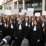 découvrez pourquoi les avocats d’agen protestent contre le projet de réforme de la justice criminelle, exprimant leur fort désaccord face aux changements prévus.