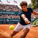 revivez la performance remarquable de daniel jade qui a failli créer la surprise lors de l'open d'aix provence crédit agricole, un moment fort du tournoi selon la provence.