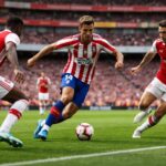 suivez en direct le match arsenal – atlético madrid avec un focus sur la percée offensive de marcos llorente au cœur du jeu. score à la 30ème minute : 0-0 - africafootunited.