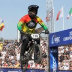 découvrez comment yanis diop s'est illustré en bmx en décrochant une place sur le podium européen, une performance remarquable mise en lumière par dna.