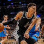 revivez les meilleures actions du match nba où victor wembanyama a brillé avec 26 points face au thunder. analyse et moments forts en vidéo.