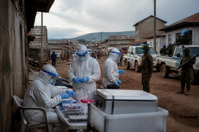Ebola-en-RDC-Declaration-dalerte-sanitaire-mondiale-apres-le-premier-cas-detecte-en-zone-M23-640x427 Le réveillon du 31 décembre des Champs-Elysées bénéficiera d'une surveillance accrue