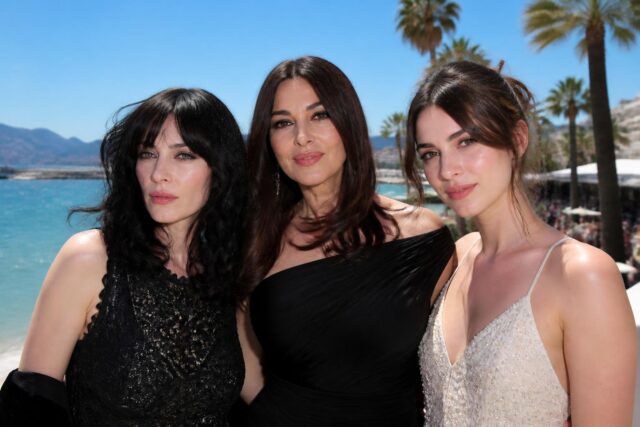 Isabelle-Adjani-Monica-Bellucci-Anamaria-Vartolomei-Les-icones-eclatantes-de-Paris-Match-sur-la-Croisette-640x427 Laeticia Hallyday injustement exclue du biopic polémique sur Johnny : un cruel affront à son élégance