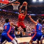 revivez le match intense entre les cleveland cavaliers et les detroit pistons, où les cavaliers égalisent dans le 2e tour des play-offs nba.