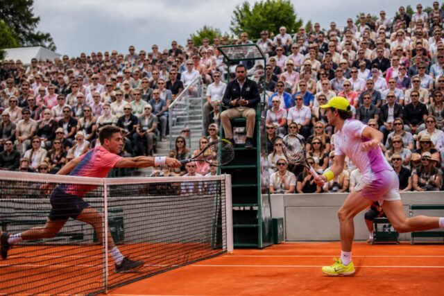 Roland-Garros-2026-en-direct-Pavlovic-defie-Fonseca-carnage-chez-les-Francais-scores-et-mises-a-jour-Linternaute.com_-640x427 Jaylin Williams : un joueur d'équipe exemplaire et un compétiteur intrépide
