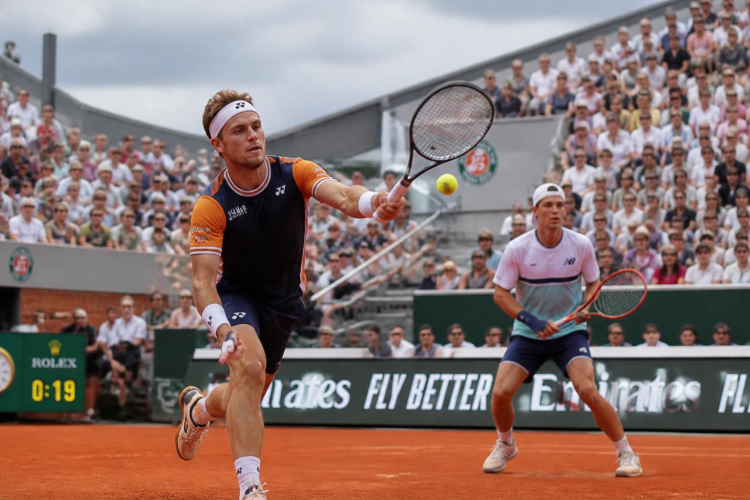 revivez en intégralité le 3e tour de roland-garros et le duel intense entre casper ruud et tommy paul en replay sur france tv. ne manquez aucune action de ce match captivant !