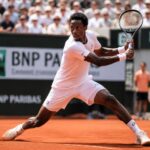 revivez le 2e tour messieurs de roland-garros avec moïse kouamé qui sauve une balle de break cruciale lors d'un match intense, en exclusivité sur france tv.
