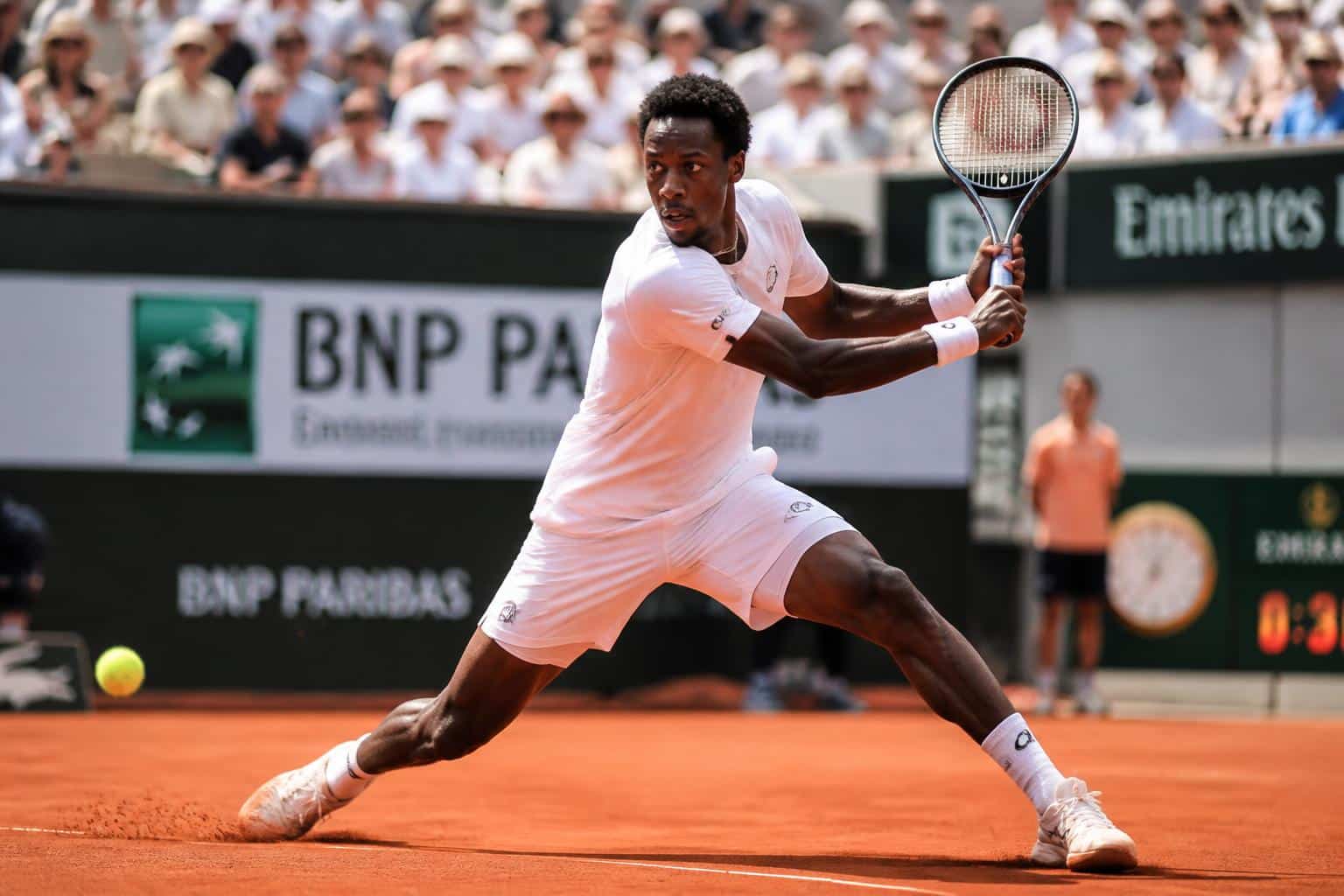 revivez le 2e tour messieurs de roland-garros avec moïse kouamé qui sauve une balle de break cruciale lors d'un match intense, en exclusivité sur france tv.