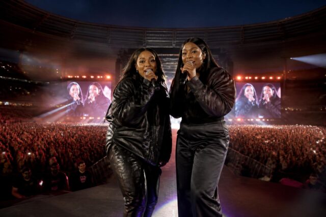 Aya-et-Shay-unissent-leurs-voix-sur-la-scene-du-Stade-de-France-mettant-fin-aux-rumeurs-640x427 Cristiana Reali sur le point de devenir une icône du cinéma culte