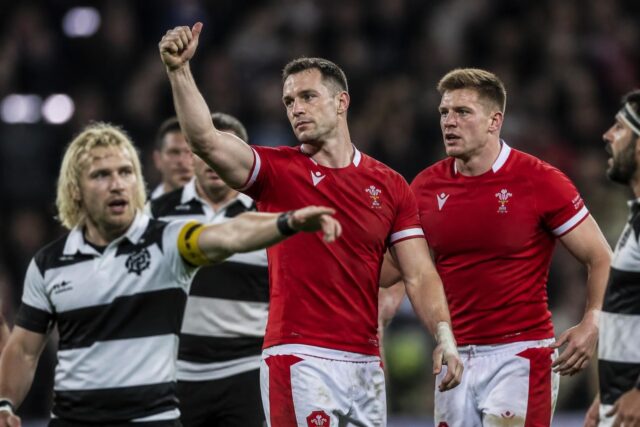 Barbarians-vs-Pays-de-Galles-George-North-tire-sa-reverence-Tom-Spring-titularise-et-Faf-de-Klerk-capitaine-–-Rugby-Addict-640x427 Ligue 1 et Ligue 2 : Les clubs pros unissent leurs forces pour soutenir la LFP !
