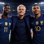 découvrez la photo officielle des bleus en lumière, réunissant deschamps, mbappé et dembélé, dévoilée par eurosport. un moment fort pour l'équipe de france de football.