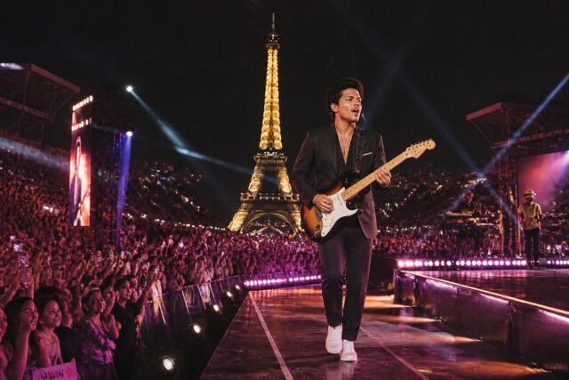 Bruno-Mars-a-Paris-Tout-ce-quil-faut-savoir-sur-ses-concerts-ses-chansons-et-ses-premieres-parties-640x427 Nicole Croisille est morte : adieu à une voix unique de la chanson française