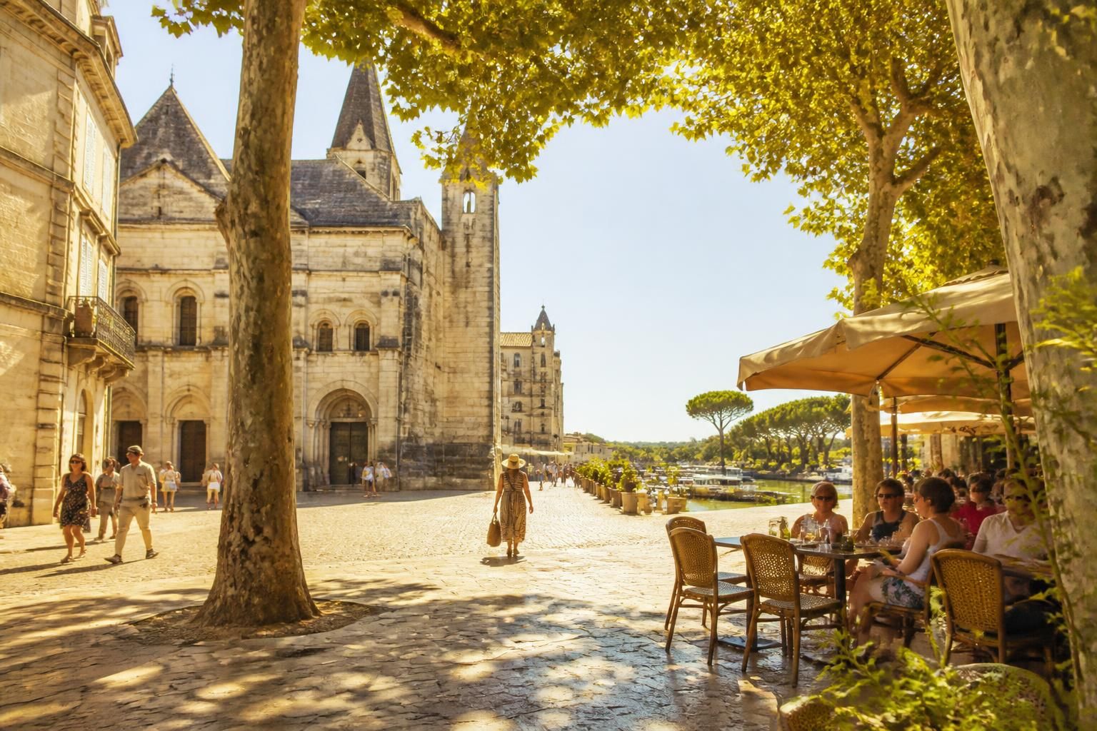 découvrez la fin imminente de l'alerte rouge canicule en charente-maritime et comment saintes se démarque parmi les villes les plus chaudes de france sur hautesaintonge.fr.