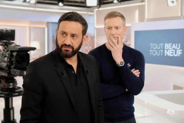 Cyril-Hanouna-alerte-sur-lavenir-incertain-de-Matthieu-Delormeau-dans-Tout-beau-tout-neuf-Ca-va-etre-complique-ZAPTV-Voici-640x427 Blandine Bellavoir : entre podiums, amour et théâtre, les secrets de sa vie intime