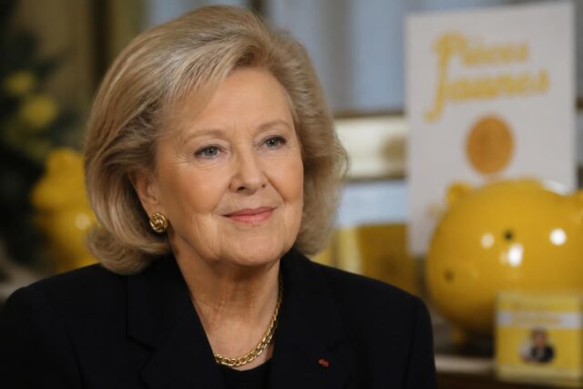 Deces-de-Bernadette-Chirac-ancienne-Premiere-Dame-icone-des-Pieces-Jaunes-et-figure-emblematique-de-la-culture-populaire-640x427 Une situation de flou persistant : Jean-Pierre Farandou et Jean Castex au cœur d'un intérim éclair à la SNCF