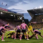 suivez en direct le match décisif du barrage top 14 entre stade français et la rochelle sur rmc sport. ne ratez aucune action de ce duel intense pour la qualification.